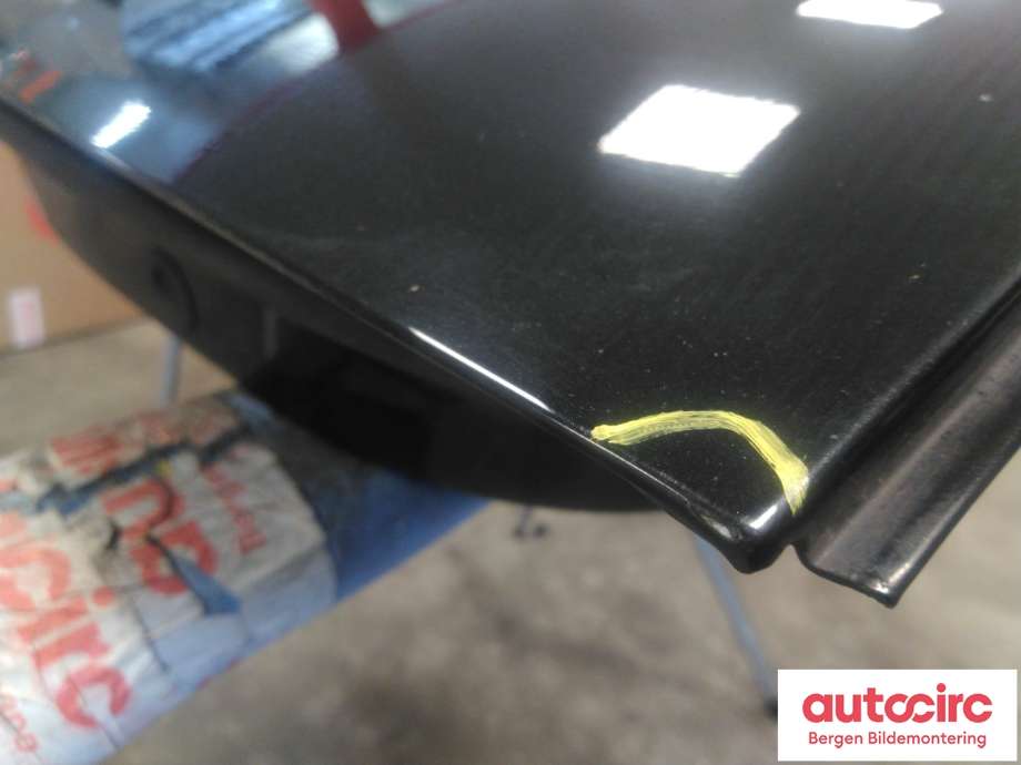 Dør høyre bak til BMW 3-Serie 2005-2011 (E90/E91/E92/E93) (E90/E91/E92/E93) (BMW|41 00 9 628 752|)