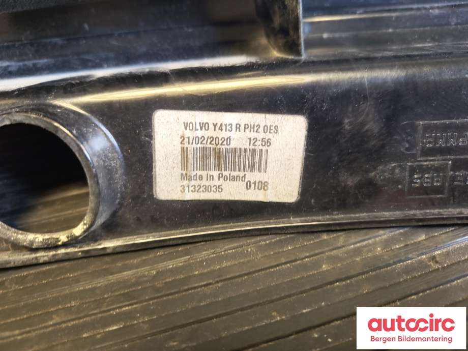 Baklykt høyre til Volvo XC60 2008-2013 (Type I, Fase 1)  (VOLVO|31323035|)