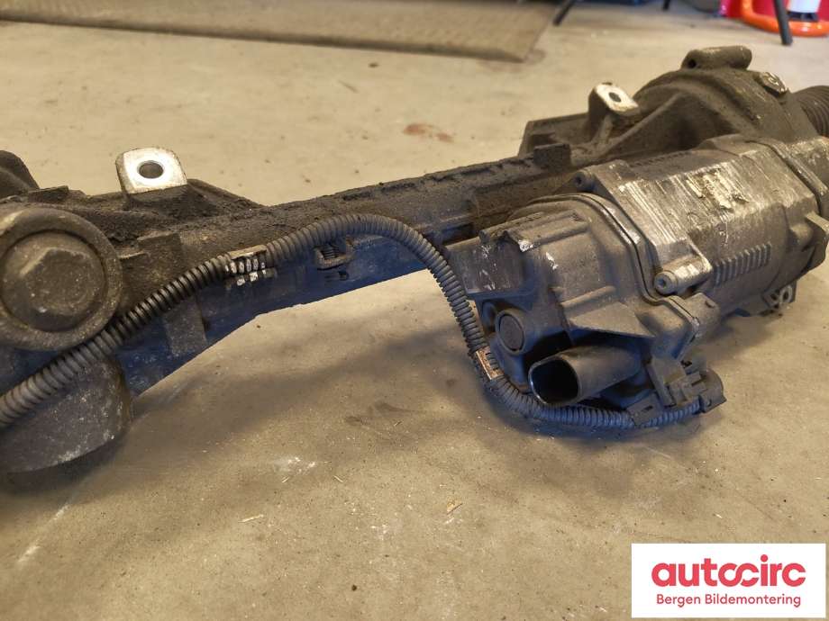 Tannstang elektrisk til BMW 3-Serie 2005-2011 (E90/E91/E92/E93) (E90/E91/E92/E93) (BMW|32 10 5 A38 E98|)