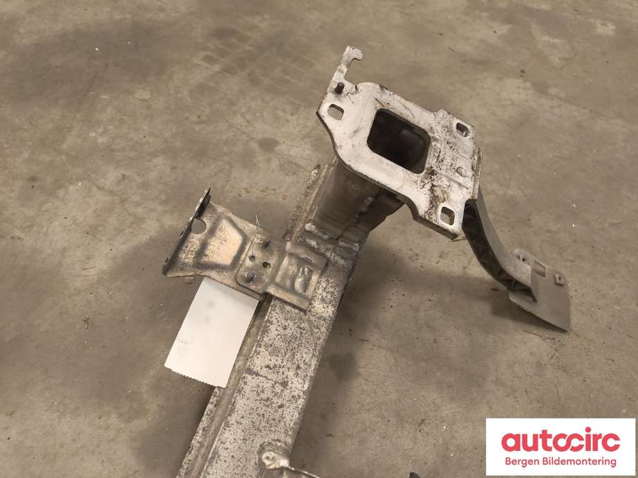 Støtfangerforsterkning foran til Citroën C3 2016-->> (Type III) (CITROEN|98 012 763 80|)