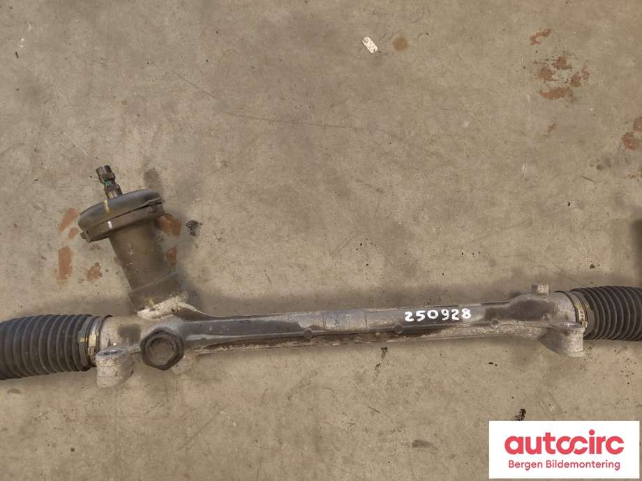 Tannstang til Hyundai i20 2015-2020 (Type II)  (HYUNDAI|56500C 8000|)