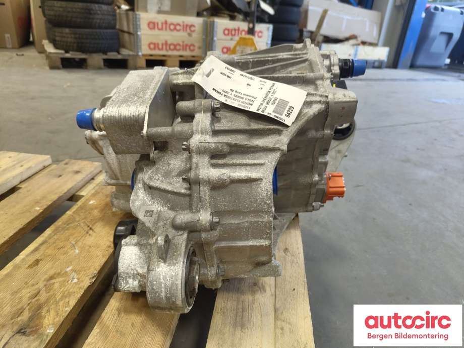 Motor elbil foran til Tesla Model Y 2021-2024 (Type I)  (TESLA|1120960-DE-K|)