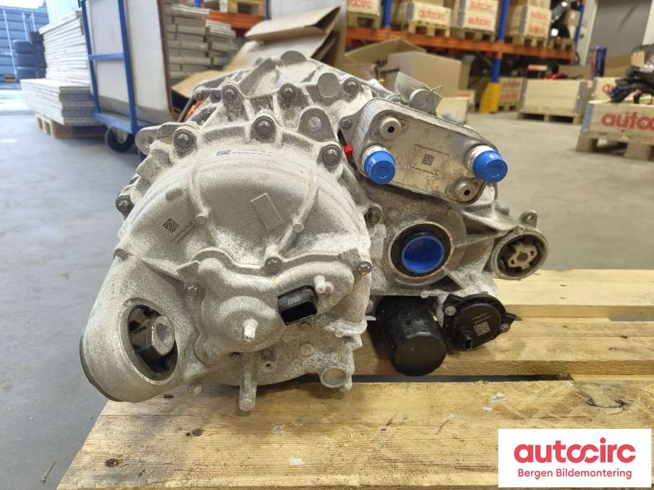 Motor elbil foran til Tesla Model Y 2021-2024 (Type I)  (TESLA|1120960-DE-K|)