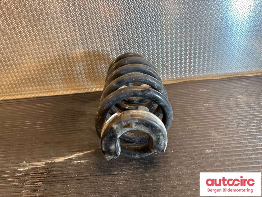 Fjær bak spiralfjær til VW ID.4 2020-->> (VOLKSWAGEN|1EA 511 103 H|)
