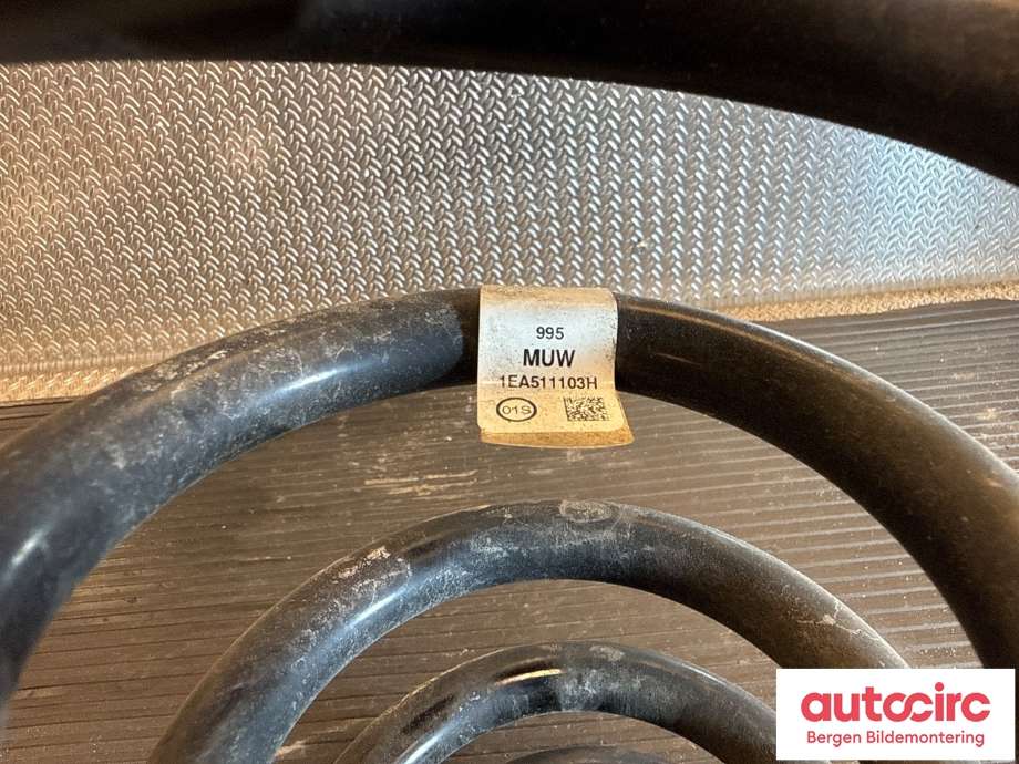 Fjær bak spiralfjær til VW ID.4 2020-->> (VOLKSWAGEN|1EA 511 103 H|)