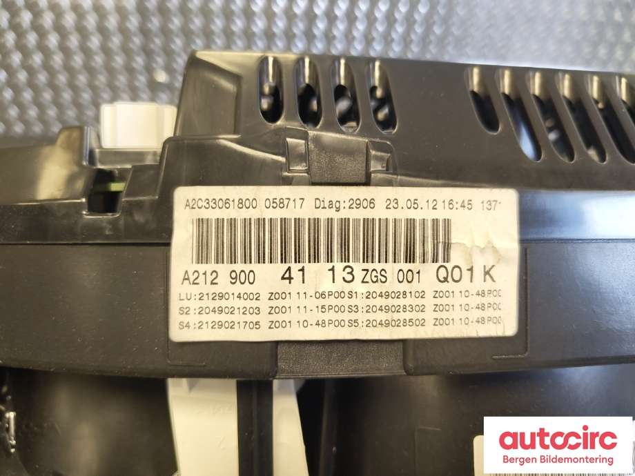 Instrumentpanel til Mercedes E-Klasse 2009-2013 (Fase 1) (W212) (W212) (MERCEDES|A 212 900 41 13|)