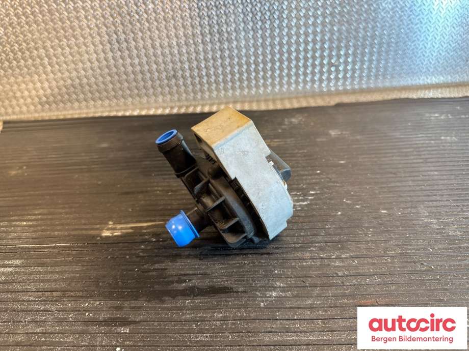 Vannpumpe til VW ID.4 2020-->>  (VOLKSWAGEN|1EA 965 567 J||1EA 965 567 A)