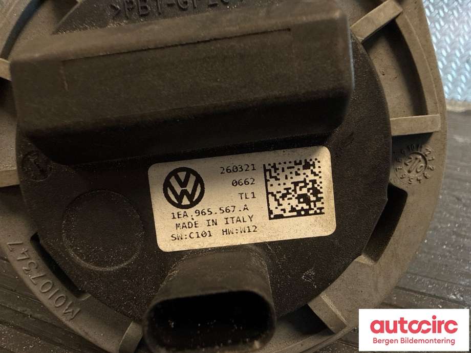 Vannpumpe til VW ID.4 2020-->>  (VOLKSWAGEN|1EA 965 567 J||1EA 965 567 A)