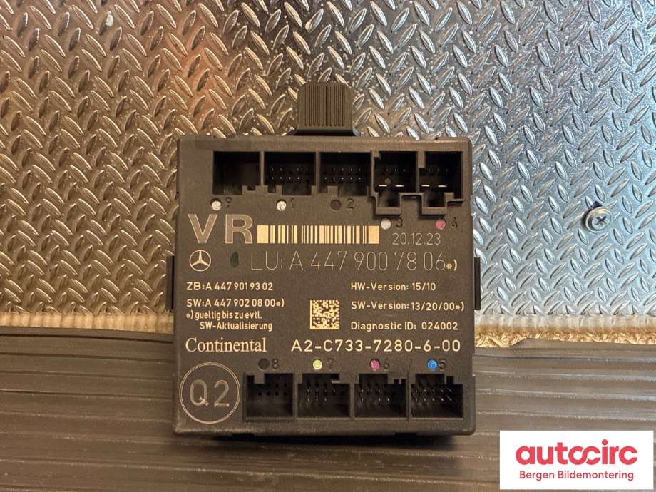 Styreenhet dør venstre foran til Mercedes Vito 2014-->> (W447) (W447) (MERCEDES|A 447 900 80 06|A 447 900 78 06|)