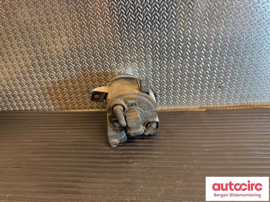 Tåkelykt høyre foran til Audi A4 2007-2014 (Type IV) (B8) (B8) (AUDI|8T0 941 700 E|8T0 941 700|)