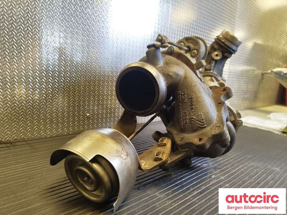 Turbo til Mercedes E-Klasse 2009-2013 (Fase 1) (W212) (W212) (MERCEDES|A6510906180|)
