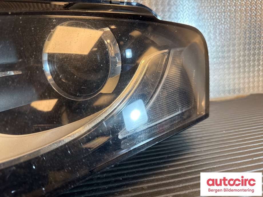 Frontlykt venstre xenon til Audi A4 2007-2014 (Type IV) (B8) (B8) (AUDI|8K0 941 029 AJ|)
