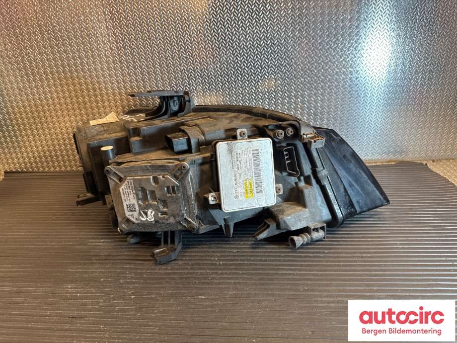Frontlykt venstre xenon til Audi A4 2007-2014 (Type IV) (B8) (B8) (AUDI|8K0 941 029 AJ|)