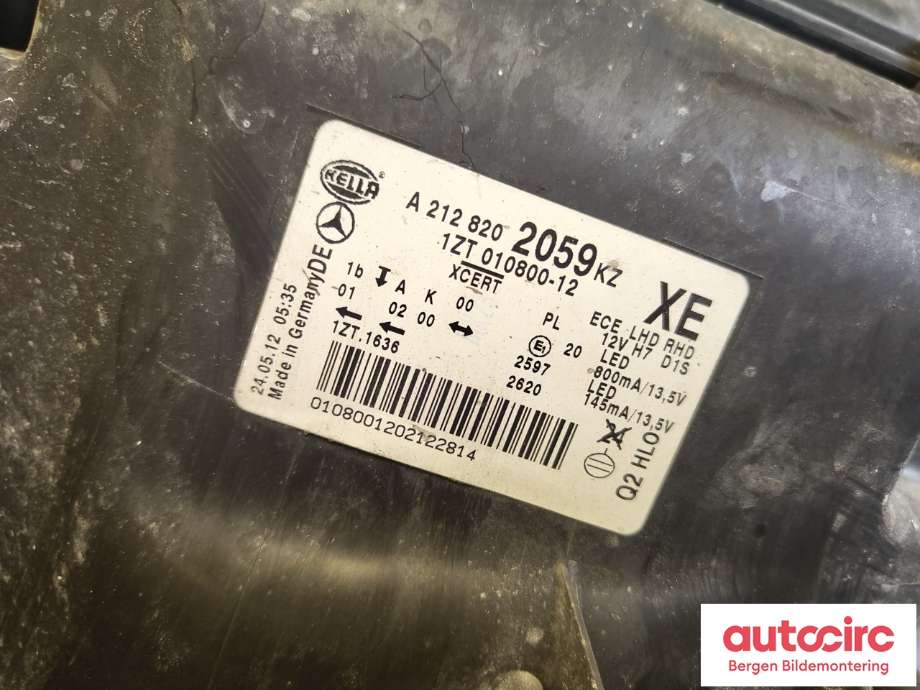 Frontlykt høyre xenon til Mercedes E-Klasse 2009-2013 (Fase 1) (W212) (W212) (MERCEDES|A2128201039|A 212 820 10 39 64|)