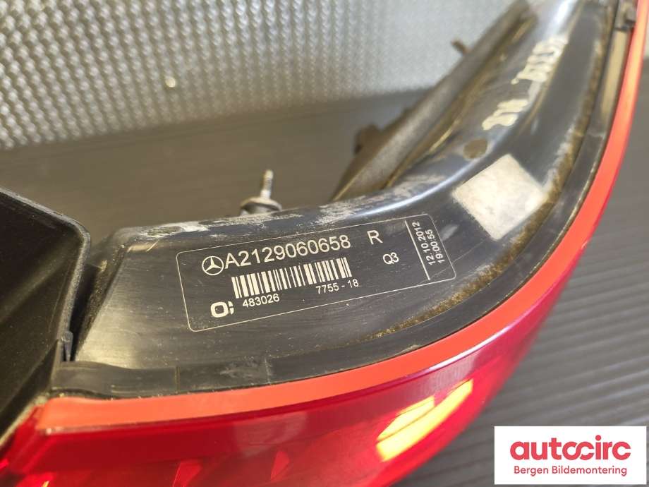 Baklykt høyre til Mercedes E-Klasse 2009-2013 (Fase 1) (W212) (W212) (MERCEDES|A2129060658|)