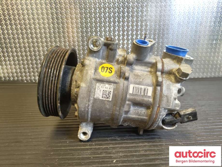 Aircondition kompressor til VW Golf VII 2012-2017 (Fase 1)  (VOLKSWAGEN|5Q0 820 803 F|5Q0 820 803 K|)