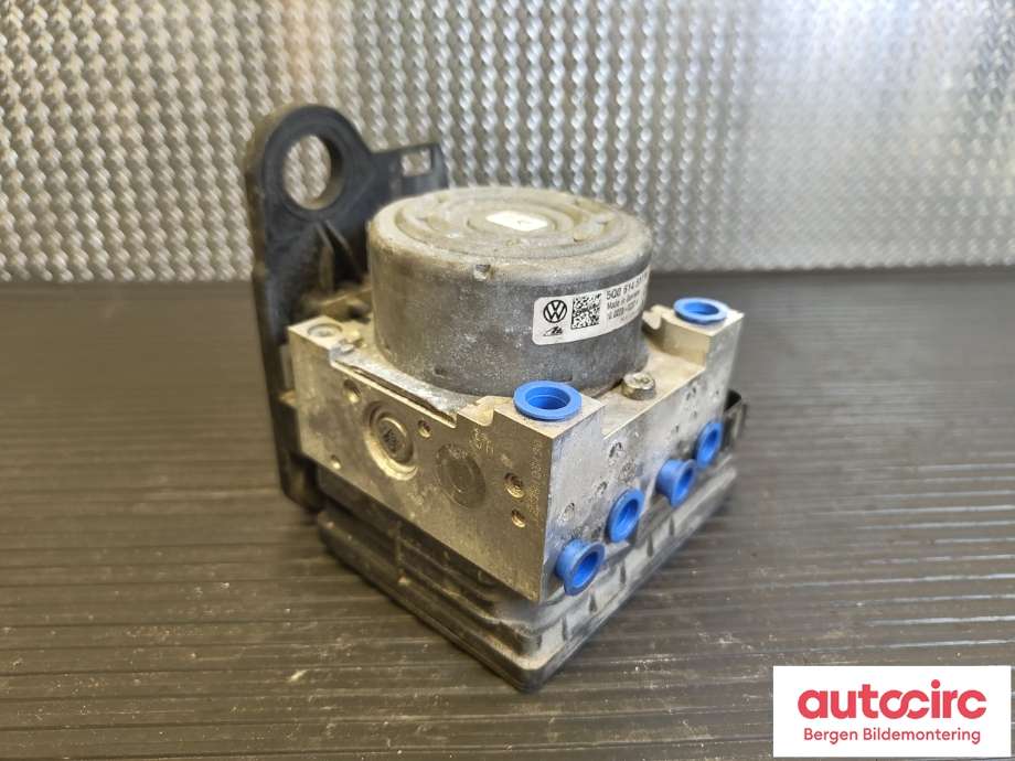 ABS sentral til VW Golf VII 2012-2017 (Fase 1) (VOLKSWAGEN|5Q0 614 517 CL|)