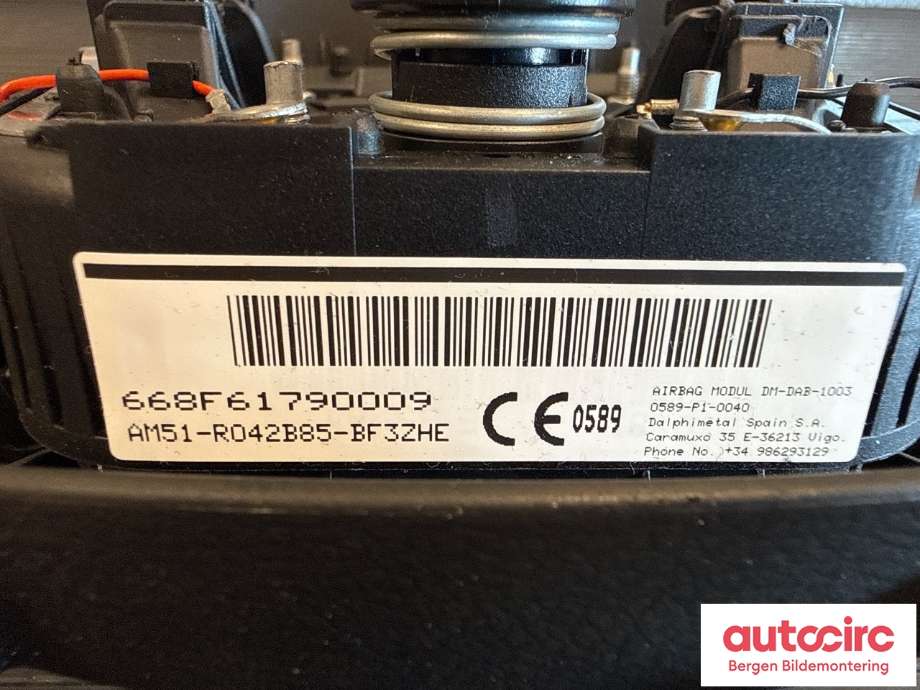 Airbag rattpute til Ford Focus 2014-2018 (Type III, Fase 2)  (FORD|1787154|AM51-R042B85-BF3ZHE|)