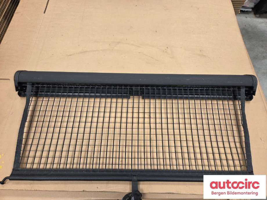 Bagasjerom hundegitter til Audi A6 1997-2001 (Type II, Fase 1) (C5) (C5) (Audi|4B9861691B|)