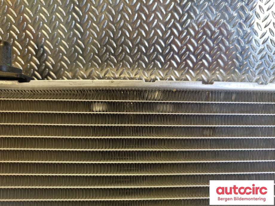Aircondition radiator til Peugeot 207 2006-2012 (96 748 135 80||6455 JF)