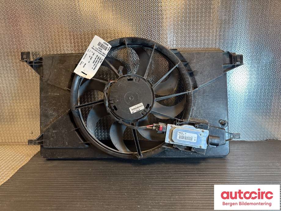 Kjølevifte til Ford Focus 2014-2018 (Type III, Fase 2) (FORD|1873984|8V61-8C607-FD|)