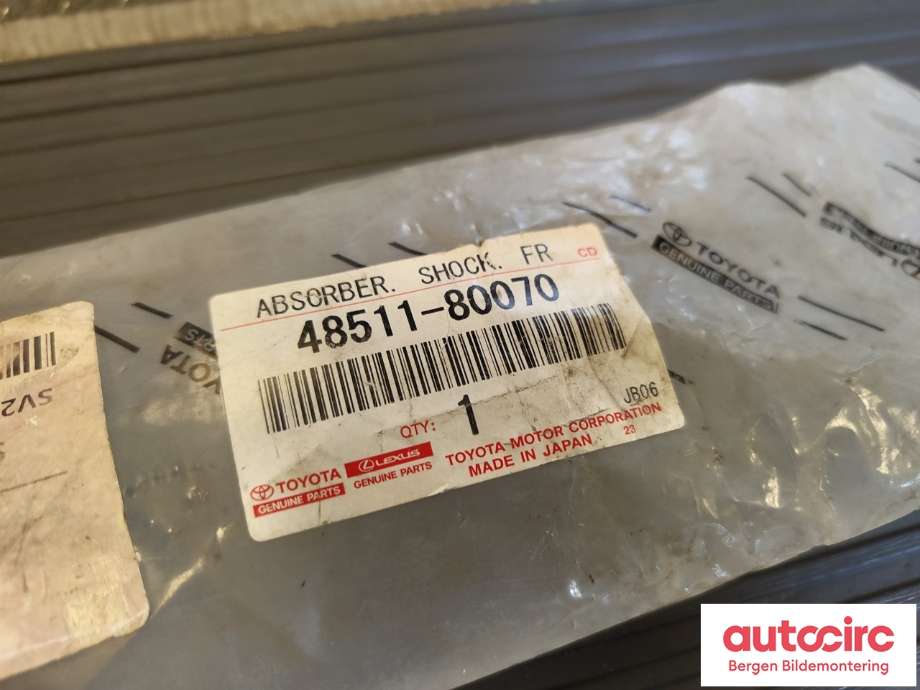 Støtdemper foran til Toyota Hiace 2007-2012 (Fase 3)  (4851180070|)