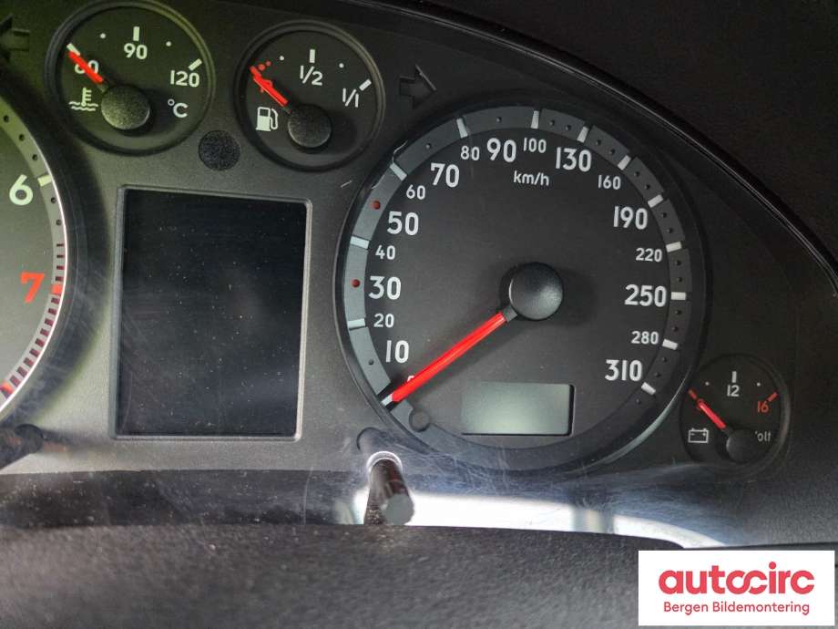 Instrumentpanel til Audi A6 1997-2001 (Type II, Fase 1) (C5) (C5) (Audi|)