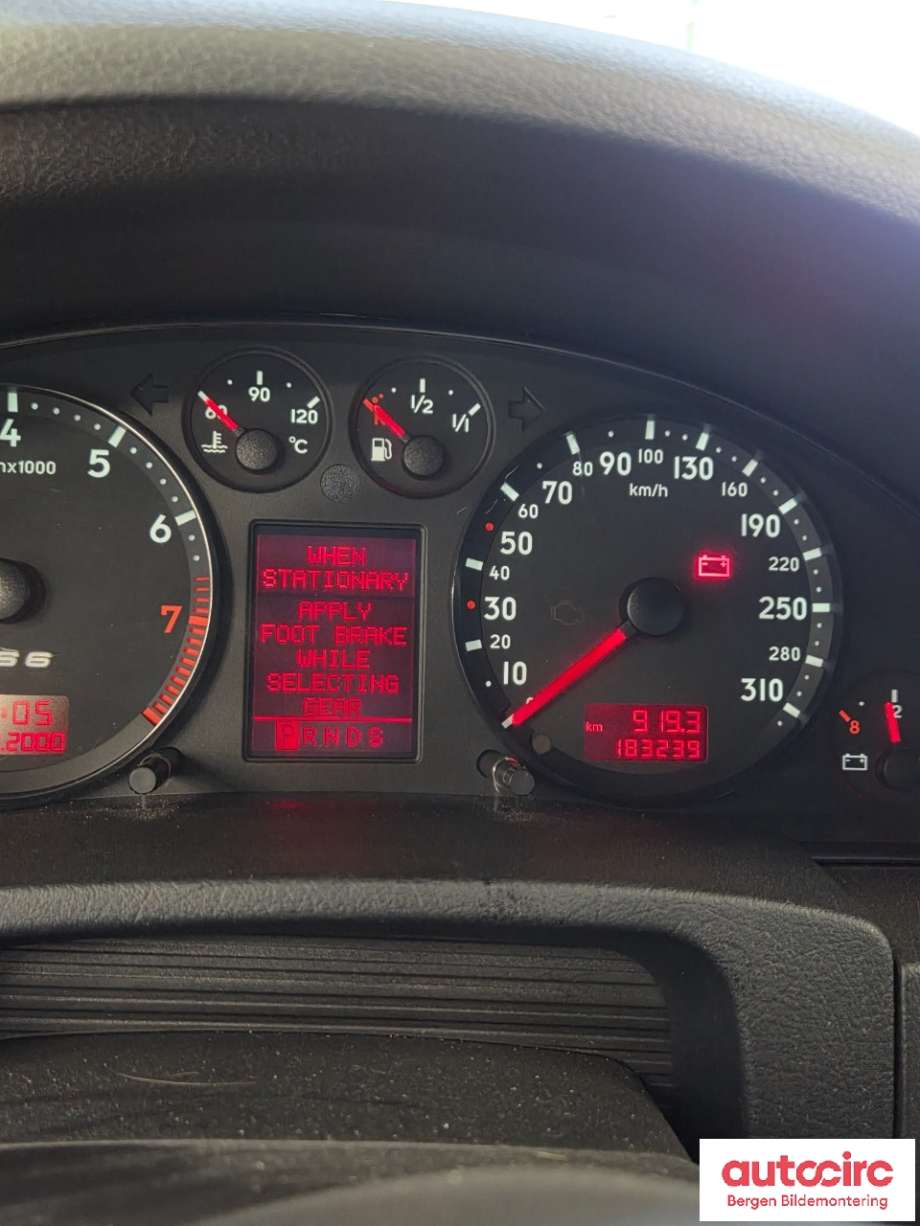 Instrumentpanel til Audi A6 1997-2001 (Type II, Fase 1) (C5) (C5) (Audi|)