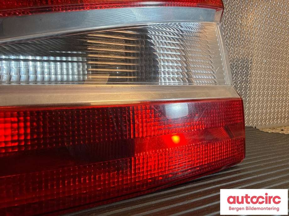 Baklykt høyre indre til Ford Galaxy 2007-2010 (Type III, Fase 1) (FORD|1444599|6M21-13A602-FB|)