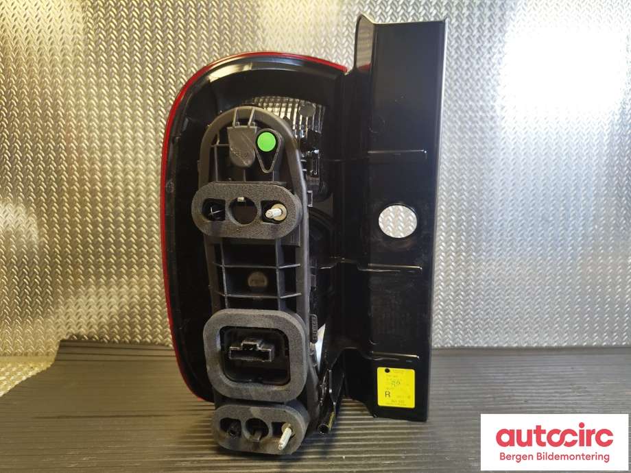Baklykt høyre til Dacia Duster 2010-2017 (Type I) (265506837R||26 55 000 33R)