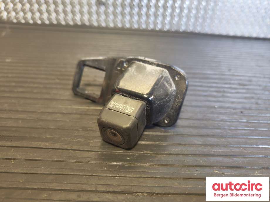 Kamera til Toyota RAV4 2013-2015 (Type IV, Fase 1) (TOYOTA|8679042030|8679042060|)