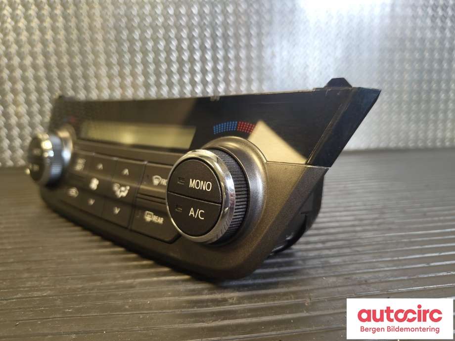 Varmeapparat betjening til Toyota RAV4 2013-2015 (Type IV, Fase 1) (TOYOTA|5590042410|)