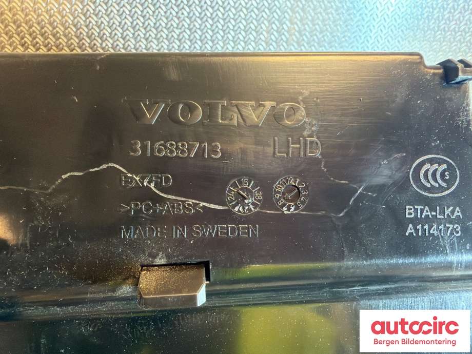 Hanskerom til Volvo V90 / V90 CC / S90 2016-->>  (VOLVO|32219733|)
