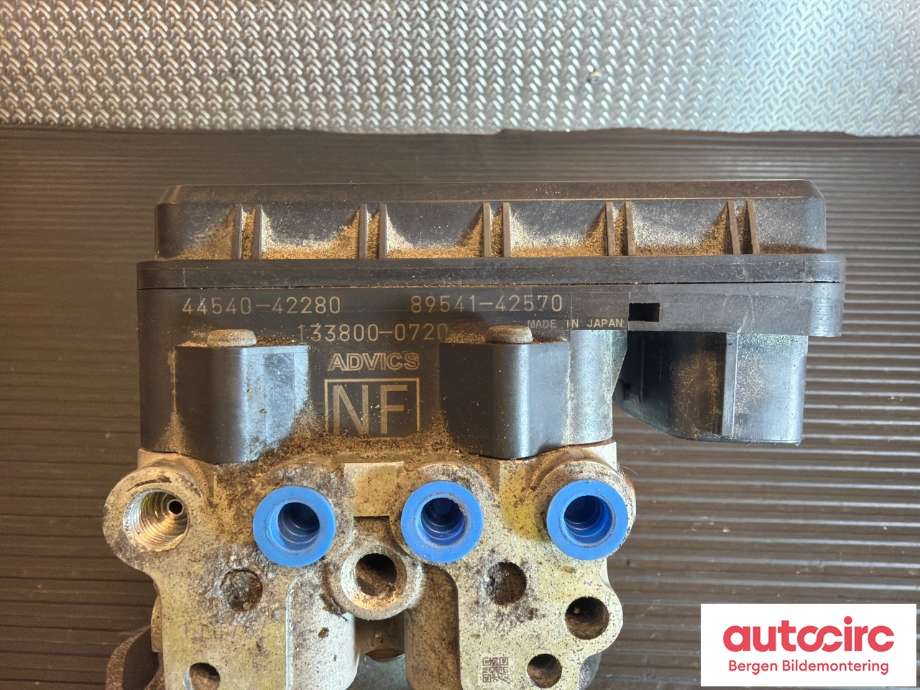 ABS sentral til Toyota RAV4 2013-2015 (Type IV, Fase 1) (TOYOTA|4405042670|)