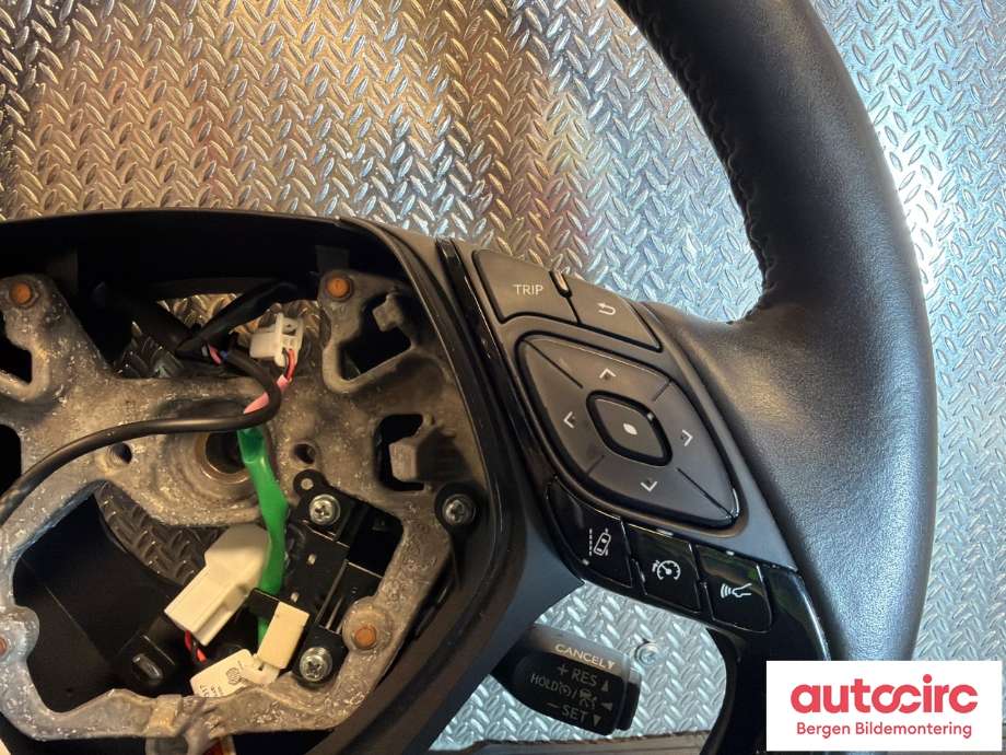 Ratt til Toyota C-HR 2016-->> (TOYOTA|45100F4120C0|)