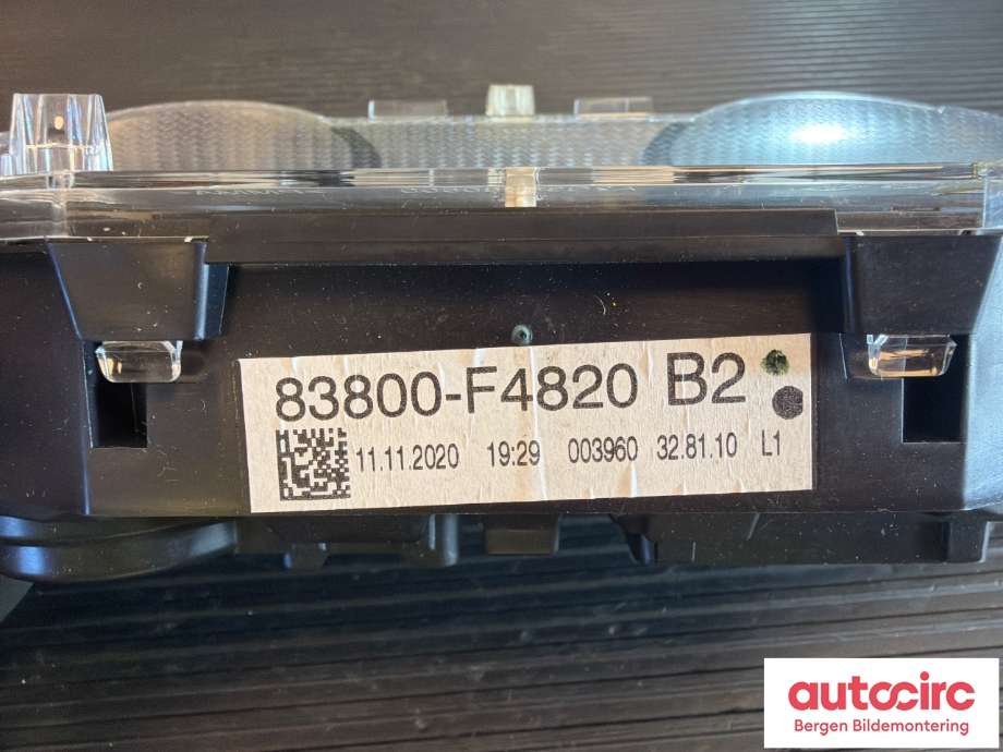 Speedometer til Toyota C-HR 2016-->> (TOYOTA|83800F4822|83800F4821|)