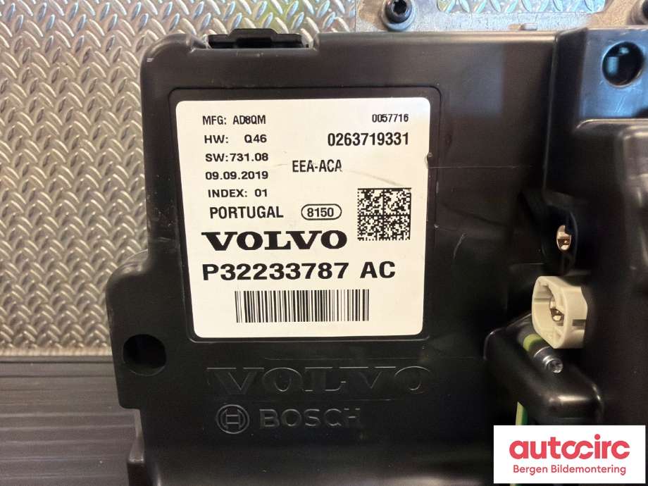 Instrumentpanel til Volvo V90 / V90 CC / S90 2016-->>  (VOLVO|36051310|)