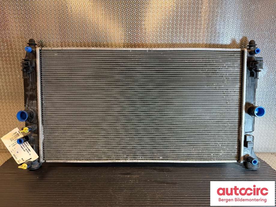 Radiator (automat gir) til Toyota C-HR 2016-->>  (TOYOTA|164000T371|)