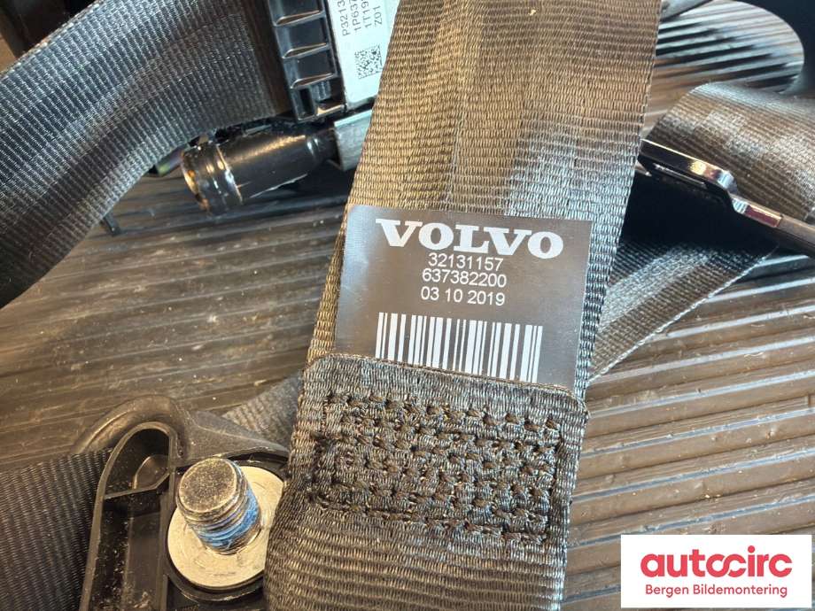Sikkerhetsbelte foran venstre til Volvo V90 / V90 CC / S90 2016-->> (VOLVO|31322634|)