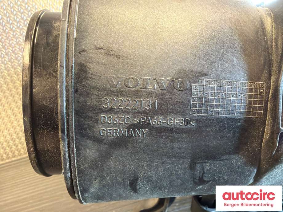 Spjeldhus til Volvo V90 / V90 CC / S90 2016-->>  (VOLVO|31459842|32222584|)