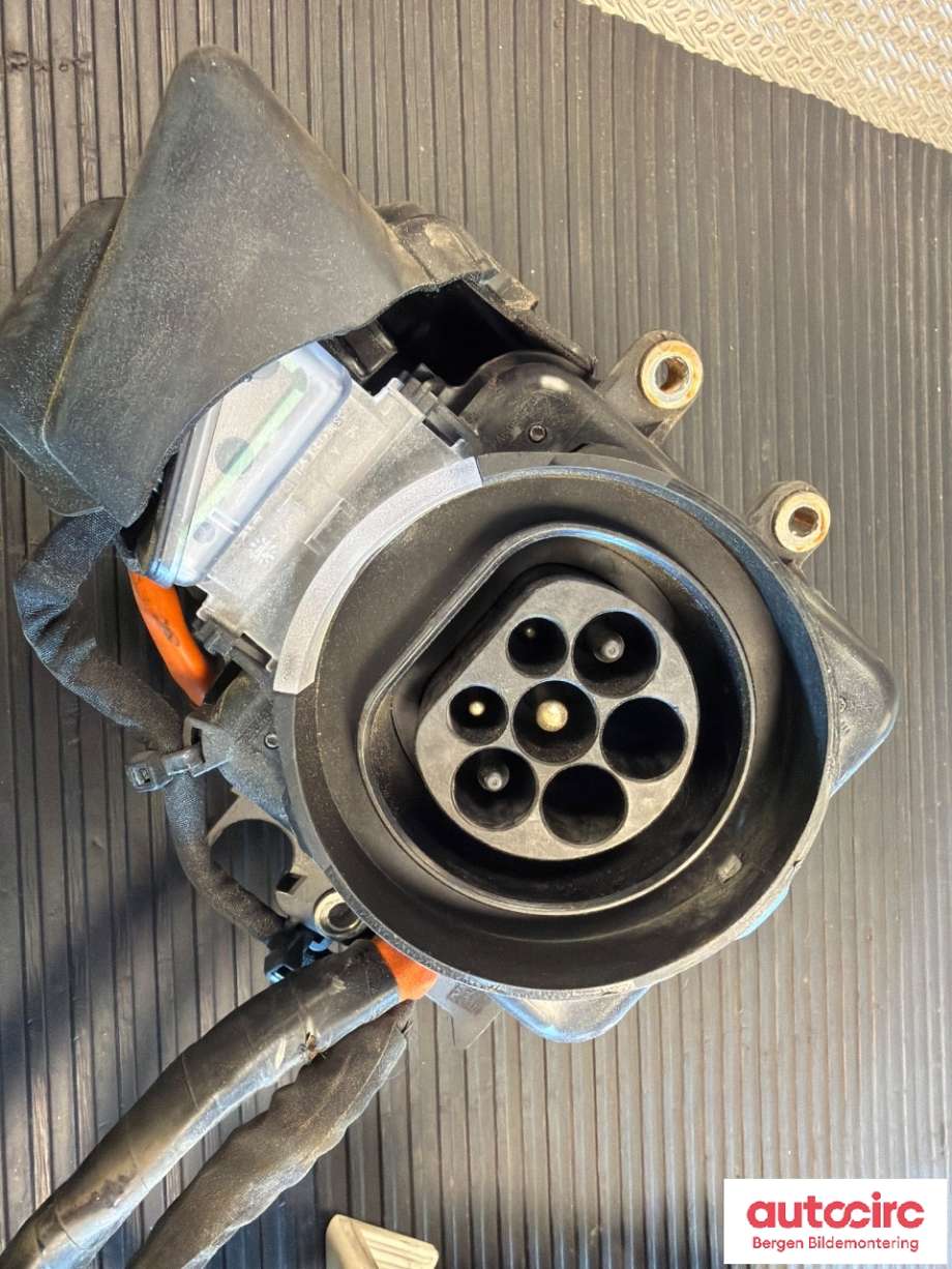 Diverse deler til Volvo V90 / V90 CC / S90 2016-->> (VOLVO|32266635|)