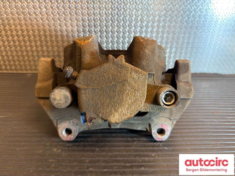 Bremsecaliper venstre foran til Volvo V90 / V90 CC / S90 2016-->>  (VOLVO|36003279|)