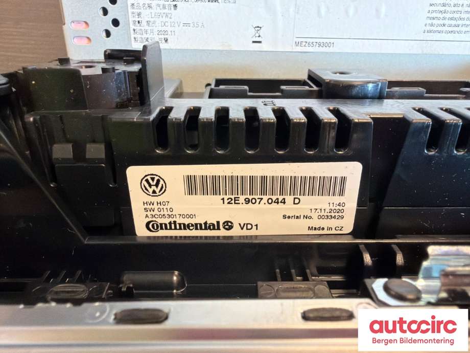 Bilstereo til VW E-Up 2019-->>  (VOLKSWAGEN|1S0 035 869 B|12E 907 044 E|)