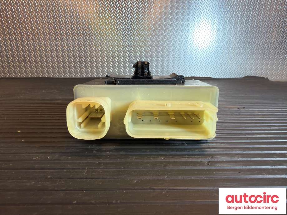 Rele gløde til Citroën Berlingo 2015-2019 (Type II, Fase 2)  (CITROEN|6500 EJ||96 520 211 80)