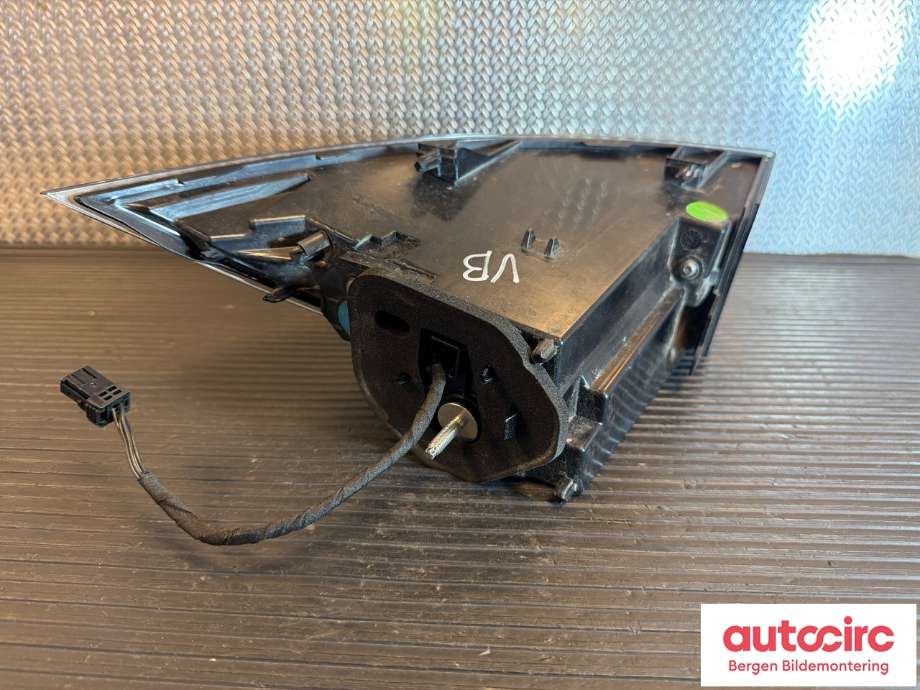Baklykt venstre til Peugeot 508 2018-->> (Type II) (PEUGEOT|9813508680|)