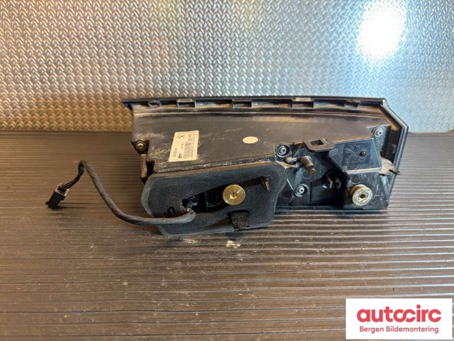 Baklykt venstre indre til Peugeot 508 2018-->> (Type II) (PEUGEOT|9813508280|)