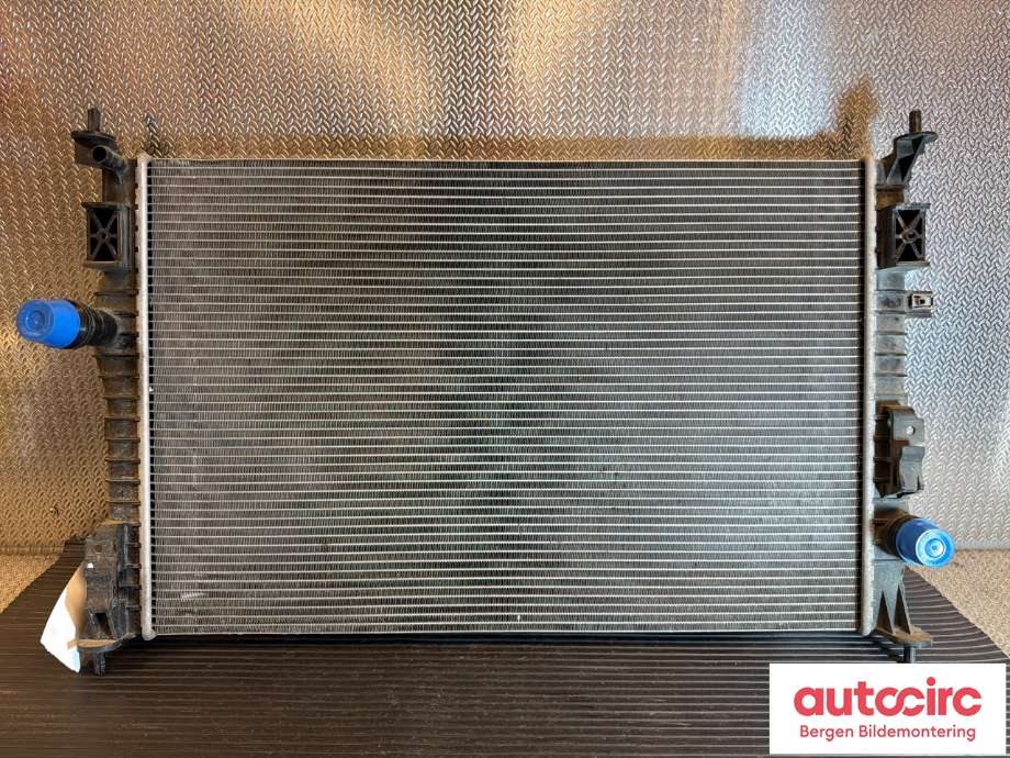 Radiator (automat gir) til Peugeot 508, 2018-->> (Type II)  (PEUGEOT|96 787 111 80)