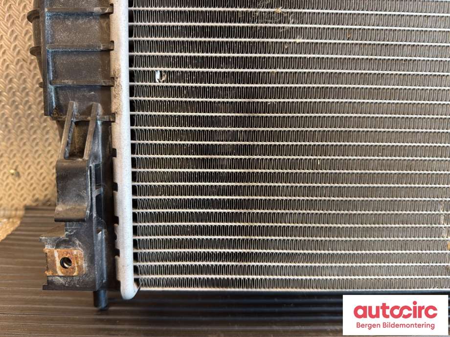 Radiator (automat gir) til Peugeot 508 2018-->> (Type II) (PEUGEOT|96 787 111 80|)