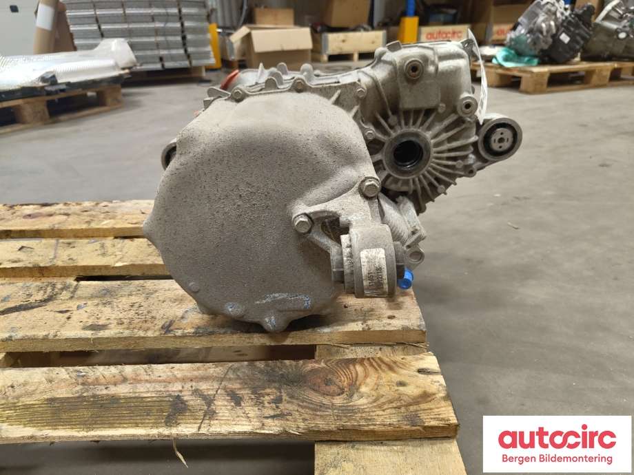 Motor elbil bak til Tesla Model S 2016-2021 (Fase 2)  (TESLA|1037000-00-F|)
