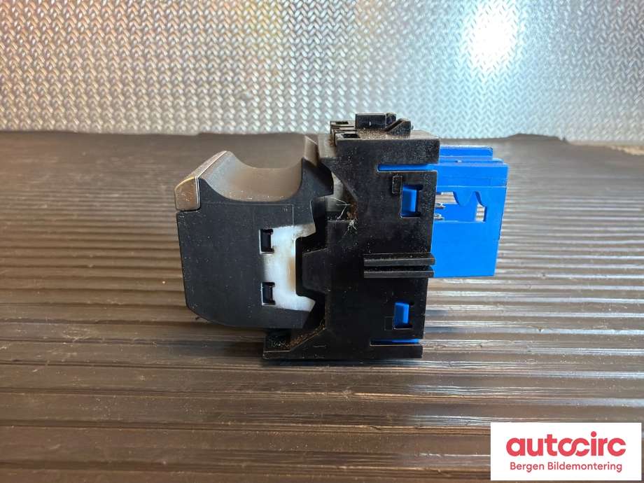 Bryter elektrisk håndbrekk/parkbrems til Peugeot 508 2018-->> (Type II)  (PEUGEOT|98 105 935 VV||98 105 935 77)